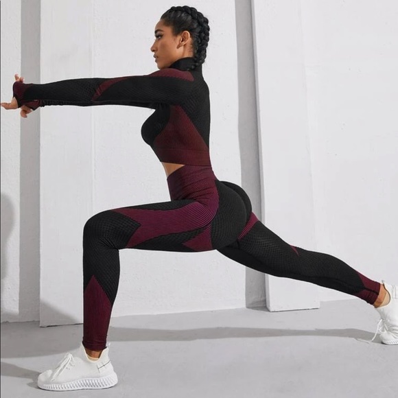 Cropped sport jacket & leggings
